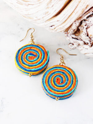 AY1415 MIXED COLOUR RAFFIA DISC EARRINGS