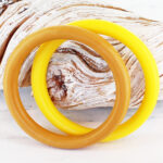 BB1303Y SET/2 TONAL RESIN BANGLES