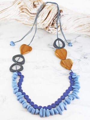 BB1501BLU RESIN BEAD & WOODEN HEART NECKLACE