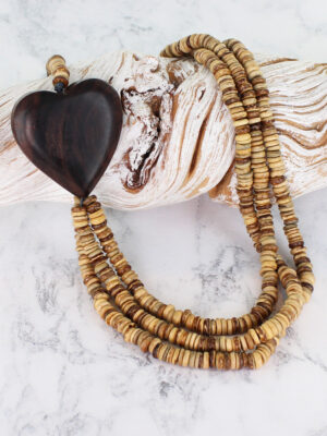 BB6208N MULTI-STRAND COCONUT BEAD NECKLACE WITH HEART