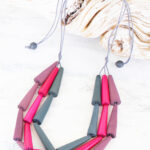 BB6305PK 3-STRAND WOODEN CONE NECKLACE