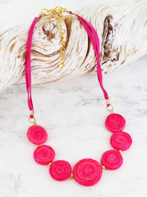 DC1508PK RAFFIA DISC NECKLACE