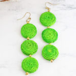 DC1510GN THREE-DISC RAFFIA EARRINGS