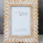 DD6103N WOODEN PHOTO FRAME (7 X 5) - CARVED LEAF DESIGN