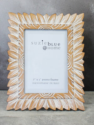 DD6103N WOODEN PHOTO FRAME (7 X 5) - CARVED LEAF DESIGN