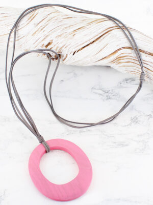 FB1311PK WOODEN OVAL RING PENDANT NECKLACE