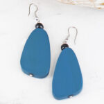 FB1321TL WOODEN PEBBLE EARRINGS