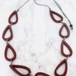 FB6202R SIMPLE WOODEN TEARDROP HOOP NECKLACE