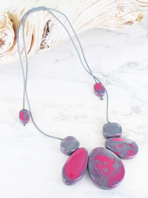 JP1313PG ASYMMETRIC MARBLED RESIN NECKLACE