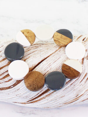 JP6103GY RESIN & WOOD DISC BRACELET