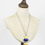 JP6202 MULTI-COLOUR RESIN PENDANT NECKLACE