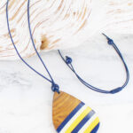 JP6100MU RESIN & WOOD TEARDROP PENDANT NECKLACE