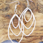 KH1315 TRIPLE OVAL HOOP EARRINGS