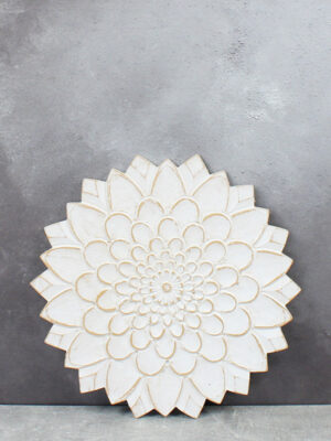 PY6106W ROUND CARVED LOTUS PLAQUE (30cm Diam)