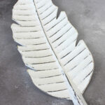 RC6103W CARVED WOODEN LEAF BOWL
