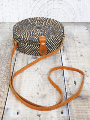 RN1501BM ROUND BASKET BAG WITH BATIK FABRIC LINING
