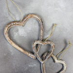 RT6108N SET/3 SMALL OPEN WOODEN HEARTS