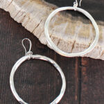 SP018R LARGE SILVER RING EARRINGS [SILVER PLATE]