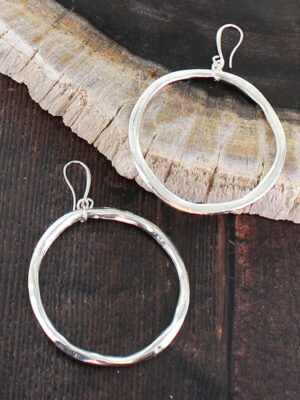 SP018R LARGE SILVER RING EARRINGS [SILVER PLATE]