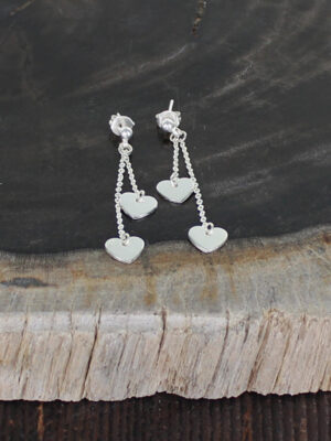 SP406H DOUBLE DROP CHARM STUD EARRINGS [SILVER-PLATE]