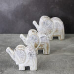 TD6205W SET/3 MINI WOODEN ELEPHANTS