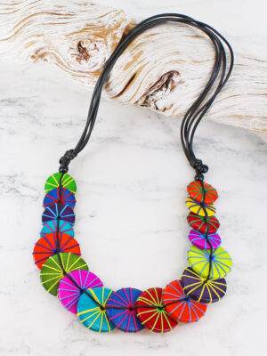 UJ1502M WOODEN DISC & THREAD NECKLACE