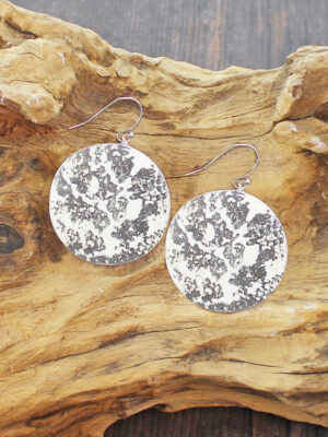 UJ1527 MOTTLED RESIN DISC EARRINGS