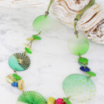 UJ1535 ASYMMETRIC RESIN DISC NECKLACE