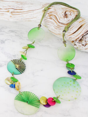 UJ1535 ASYMMETRIC RESIN DISC NECKLACE