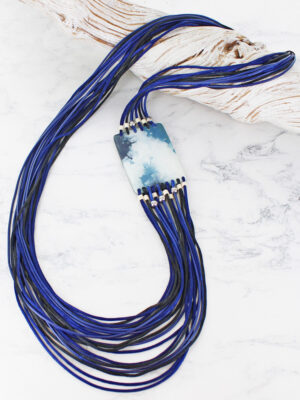UJ6403 LONG MULTI-STRAND NECKLACE WITH MARBLED RESIN