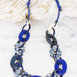 UJ6405 LONG RESIN LOOP NECKLACE